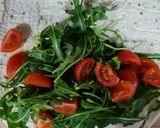 Foto del paso 1 de la receta: Wrap de claras de huevo champiñones rúcula y cherry