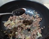 Foto langkah ke 4 dari resep Tumis Wortel Buncis Daging Giling.