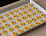 A picture of step 7 of Salted Egg Yolk Cookies.