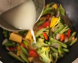 A picture of step 4 of Kung Pao Vegetables.