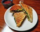 A picture of step 6 of Spinach Corn Sandwich.