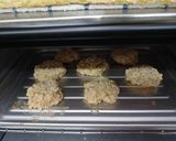 รูปขั้นตอนการทำที่ 2 ของ Honey Oat Cookies