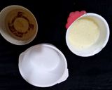 A picture of step 2 of Chocolate heart cake.