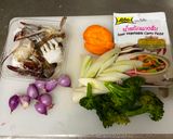 A picture of step 1 of Thai Sour Vegetables Curry 🍛.