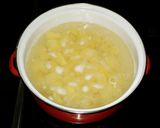 Ancsyka-féle sörös marhapörkölt, vele főtt petrezselymes burgonyagombóccal recept fázis 6 fotója