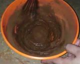 A picture of step 4 of Chocolate candy cake.