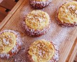 Foto del paso 9 de la receta Bollitos brioche con crema, piñones y coco