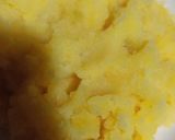 A picture of step 2 of Alu vada.