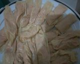 Foto langkah ke 4 dari resep Ayam Udang Kulit Tahu (Dimsum?).