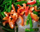 A picture of step 8 of Green beans salad.