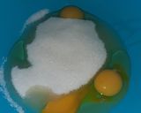 صورة لخطوة 1 من وصفة كيك رخامي 🍞 خفيف ريشة بحجم عائلي