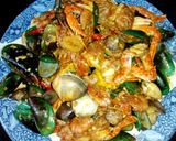 Foto langkah ke 10 dari resep Seafood Saus Padang Komplit (Seafood Asam Pedas Manis aka Seafood Tumpah).