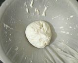 A picture of step 3 of Sponge Rasgulla.