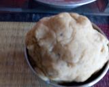 A picture of step 1 of Namkeen mathri.