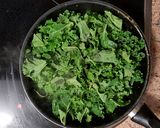 Foto del paso 4 de la receta: Tagliatelle con Kale allo Spagnolo