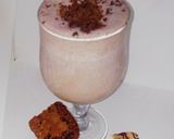 A picture of step 5 of Brownie shake.