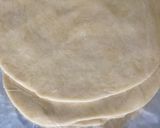 Foto del paso 4 de la receta: 🇦🇷 MASA para EMPANADAS con opción vegana (Argentina)