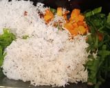 Foto langkah ke 1 dari resep Telur dadar kelapa tebal.