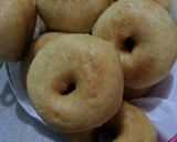Foto langkah ke 3 dari resep Donat tanpa telur.