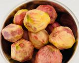 A picture of step 1 of Fresh Fig Red Velvet Modak.