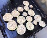 Une image de l'étape 4 de Aubergines grillées au fromage et épices.