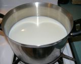 Gyerekkorom kedvence: tejbegríz recept fázis 1 fotója
