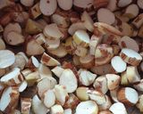 A picture of step 2 of Chakka Puzhukku (Jackfruit steamed with spices).