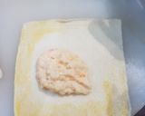 Foto langkah ke 3 dari resep Risol roti isi keju.