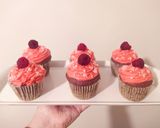 Foto del paso 8 de la receta: Cupcakes de Frambuesa y Candy! Receta de The Sims 4