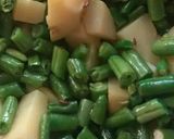 A picture of step 1 of Beans Sabji.