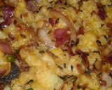 A picture of step 4 of Dabeli.