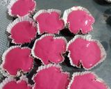 Foto langkah ke 6 dari resep Bolu kukus mekar merah putih.