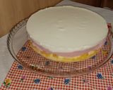 Eper-bodzás torta recept fázis 4 fotója