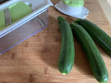 Straccetti di pollo con zucchine