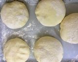 صورة لخطوة 7 من وصفة تميس محشي بالجبنه والزعتر 🫓🧀🌿