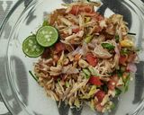 Foto langkah ke 6 dari resep Ayam Suwir Sambal Matah.