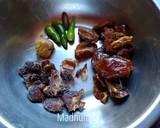 Tomato, Khajur Chutney recipe step 1 photo