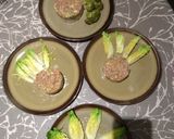 Foto del paso 11 de la receta: Tartar de salmón con guacamole destructurado y arroz
