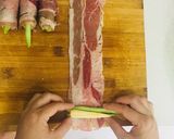 Hình bước làm 1 của món Ba chỉ bò Mỹ cuộn rau củ cực xinh xắn dễ làm 😍
