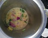 A picture of step 2 of Spanish Potato omelette.