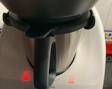 Foto del paso 5 de la receta: Muslitos de pollo picantes