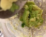A picture of step 3 of Avocado Garlic dip.