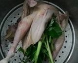 Hình bước làm 2 của món Gà hấp gia truyền
