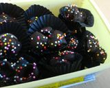 Foto langkah ke 4 dari resep Choco Crunch Sprinkle.