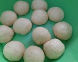 Foto langkah ke 3 dari resep Roti Manis.