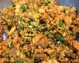 Foto langkah ke 7 dari resep Nasi goreng kecap.