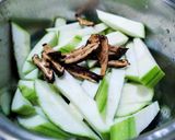絲瓜干貝粥的食譜步驟1照片