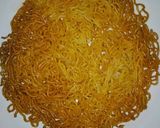 A picture of step 1 of Chopsuey noodles.