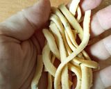 Foto del passaggio 6 della ricetta Scialatielli con zucchine e pomodorini