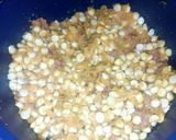 Foto del paso 7 de la receta: Garbanzos con acelga y longaniza